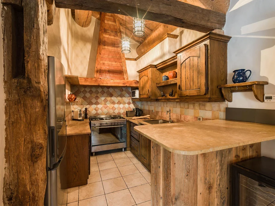 Stunning chalet for ten in quiet area of the resort photo 15