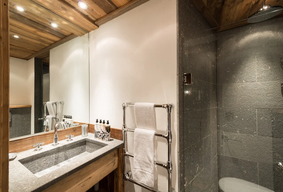 Classy chalet with an indoor swimming pool photo 7