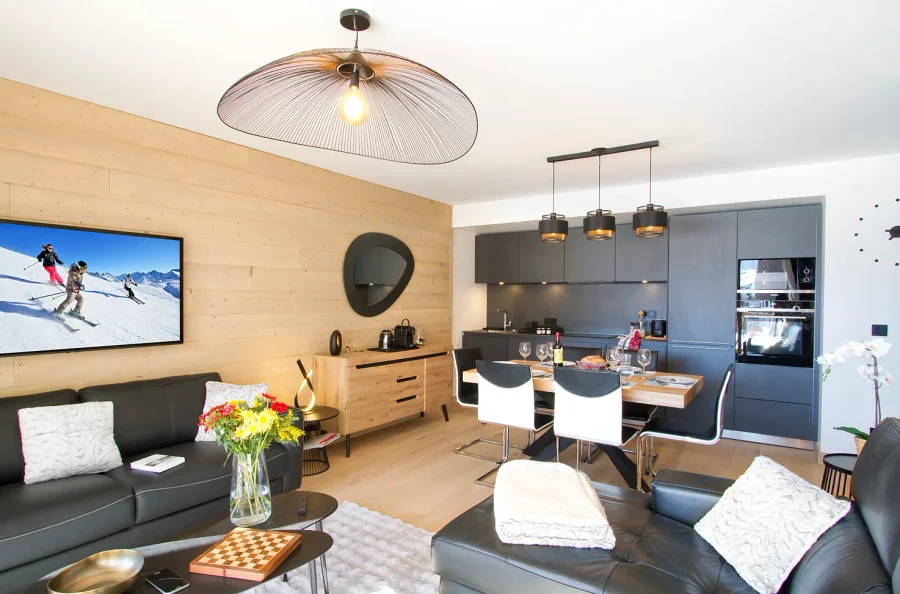 New modern and on the slopes photo 2
