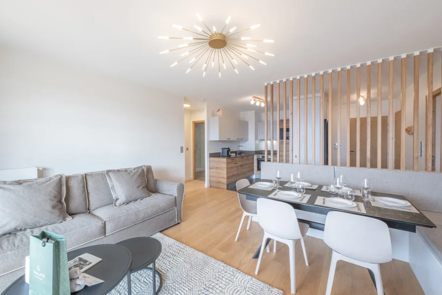 Brand new apartment in modern residence photo 3