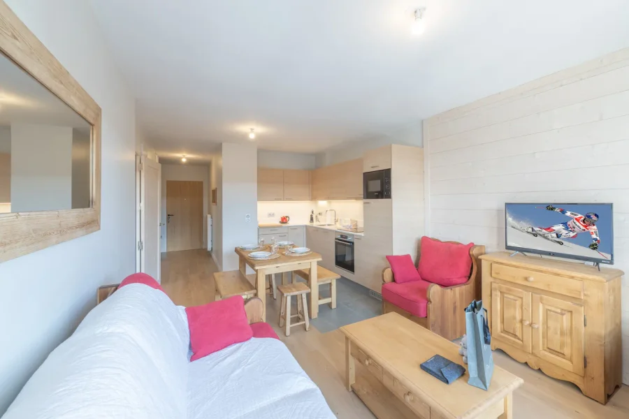 Bright, modern and close to the slopes photo 3