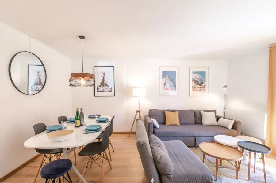 One bedroom apartment for four in Chamonix centre photo 2