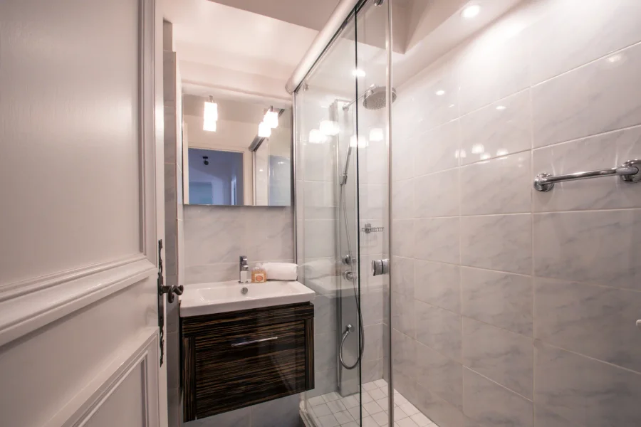 Beautiful, modern apartment close to the Planpraz lift photo 5