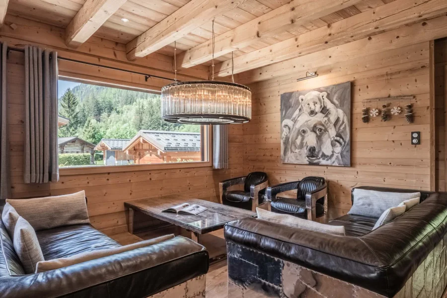 Large chalet with a modern finish photo 4