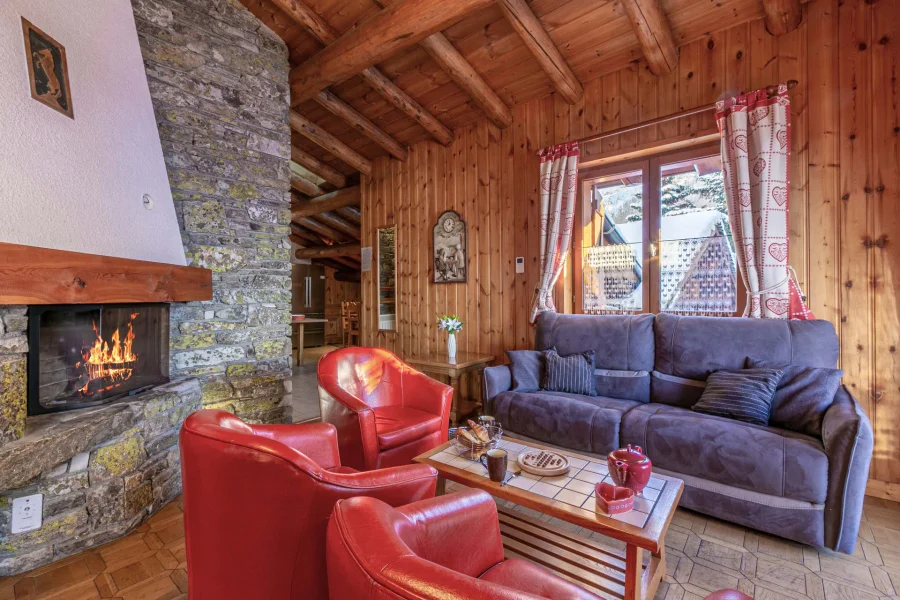 Rustic apartment close to the centre & slopes photo 3