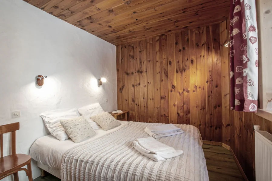 Rustic alpine apartment close to the slopes photo 5