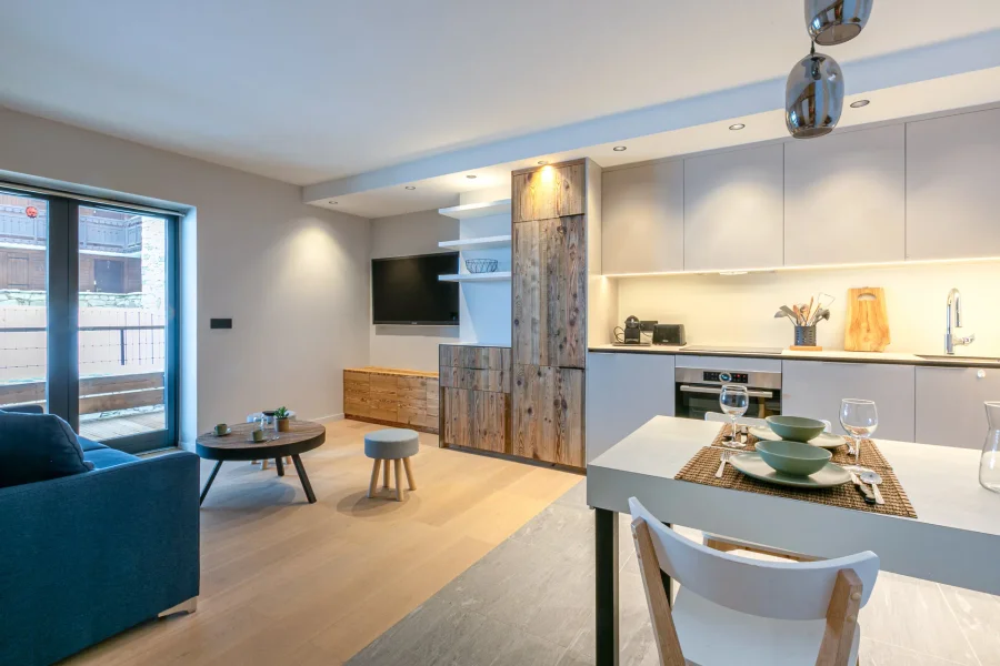 New apartment with modern finish photo 2
