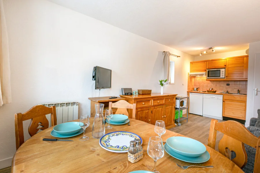 Comfortable and central apartment photo 2
