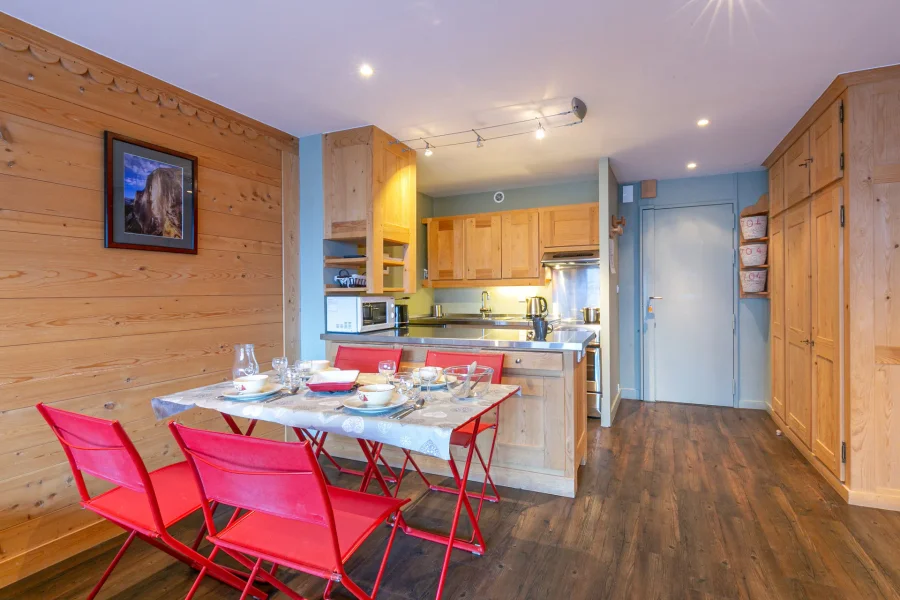 Central with easy access to the slopes photo 3
