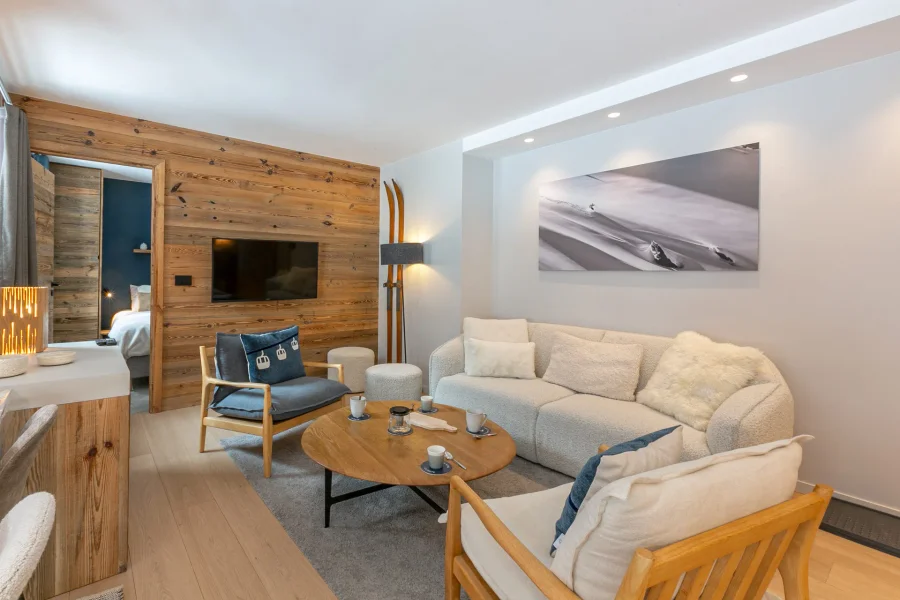 Newly built, ski-in ski-out apartment photo 2