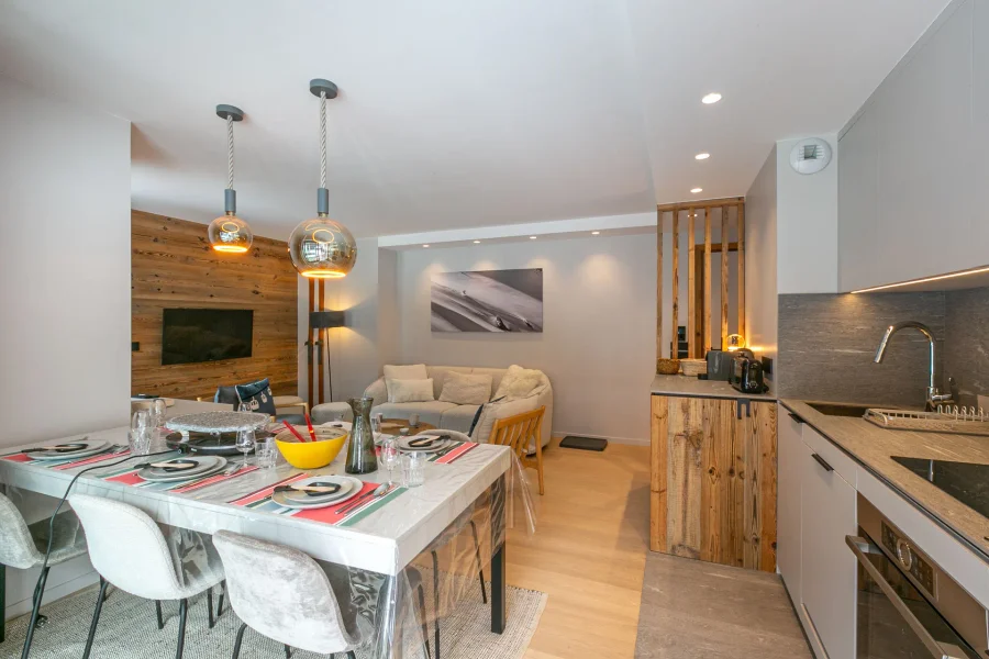 Newly built, ski-in ski-out apartment photo 3