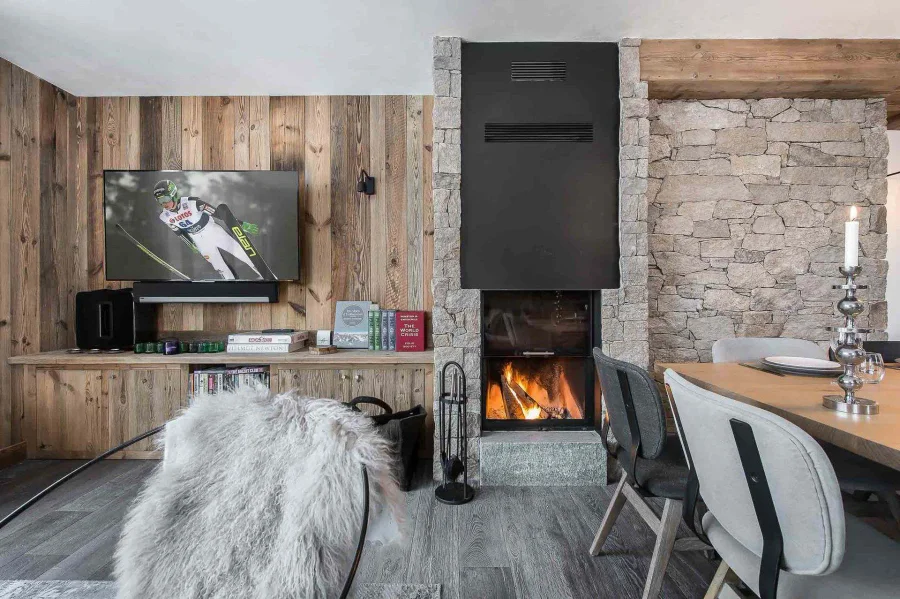 Elegant four-bedroom apartment in peaceful residence photo 2