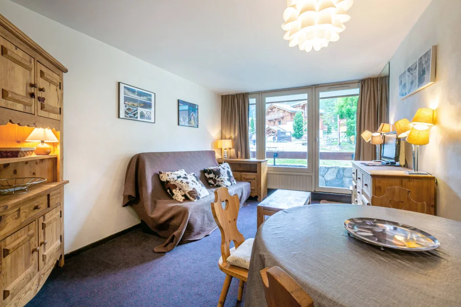Ground-floor studio for four with a south-facing balcony photo 3