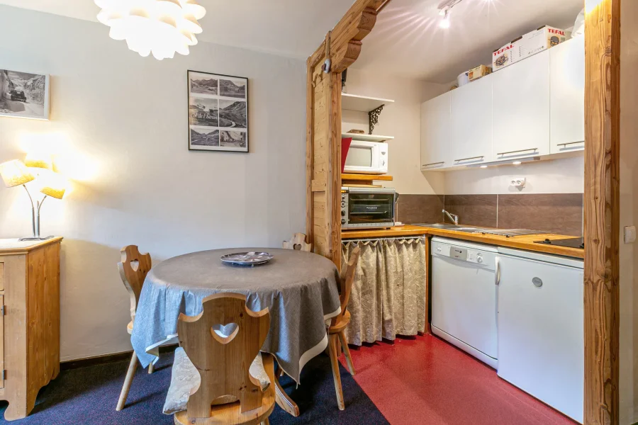 Ground-floor studio for four with a south-facing balcony photo 5