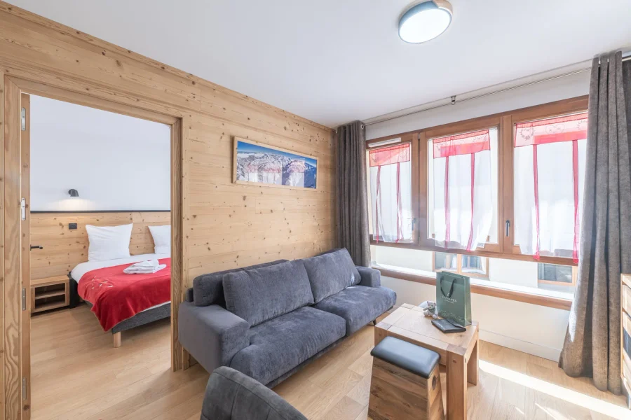 Brand New apartment in a luxury residence photo 4
