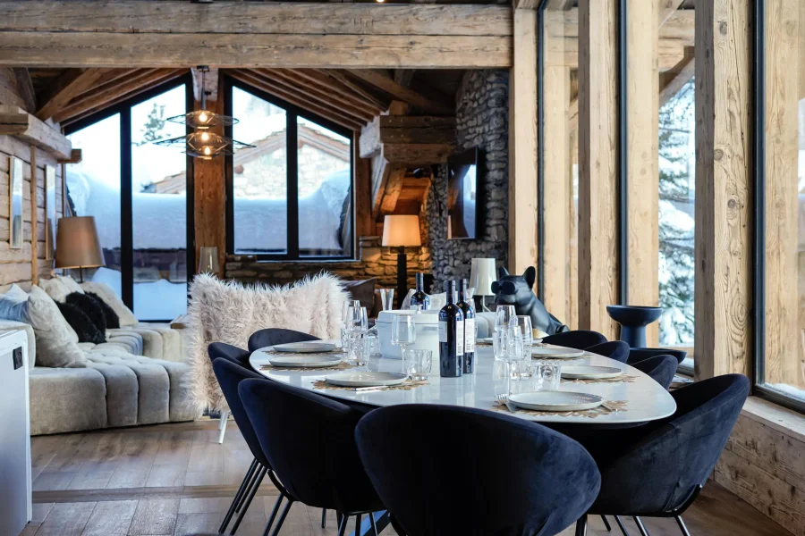 Beautiful Chalet with indoor pool in quiet part of town photo 4